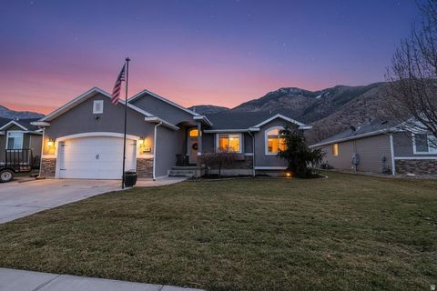 Photo of 1532 N 825 E, North Ogden, UT 84404 (MLS # 2139734)