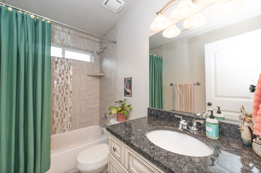 LEWIS PEAK - Residential