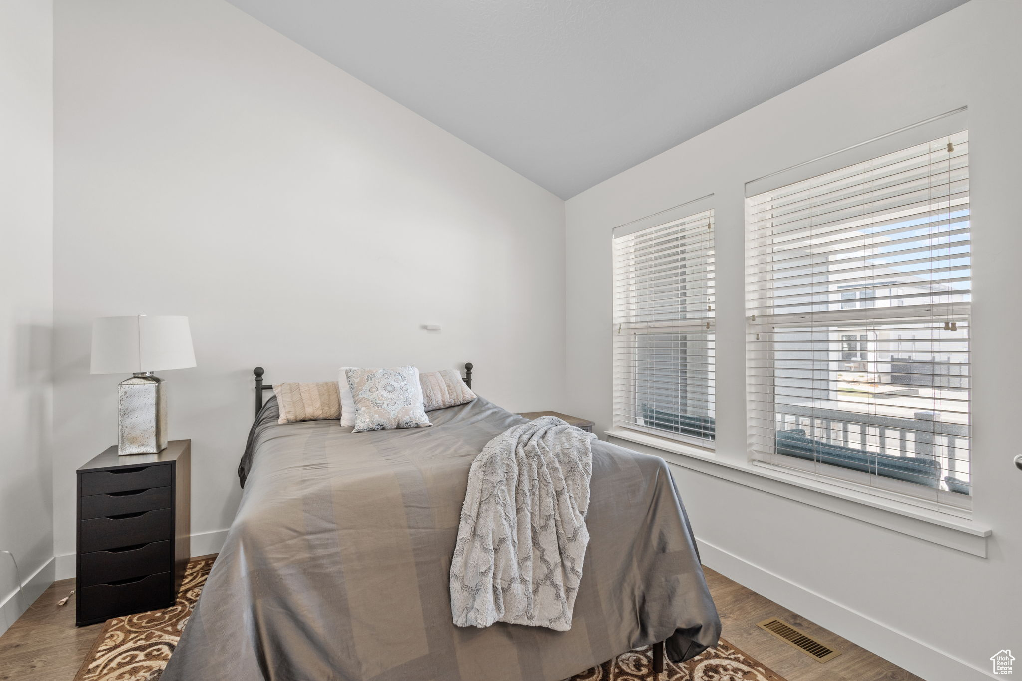 HIDDEN CANYON ESTATE - Residential