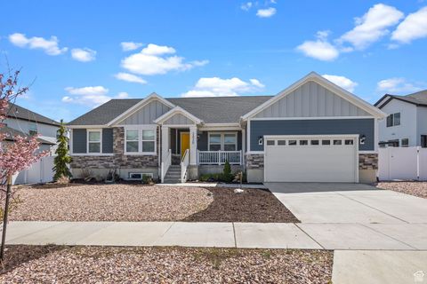 Photo of 2438 E LONE HILL DR, Draper, UT 84020 (MLS # 2081128)