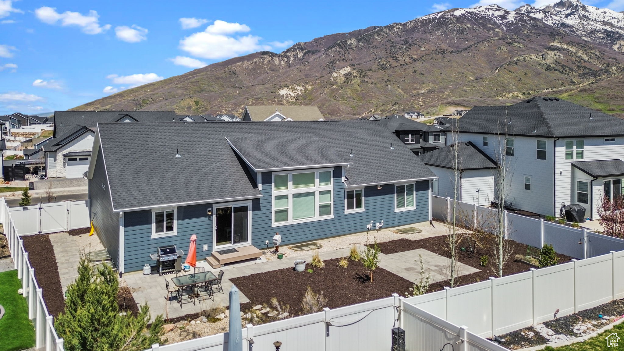 HIDDEN CANYON ESTATE - Residential