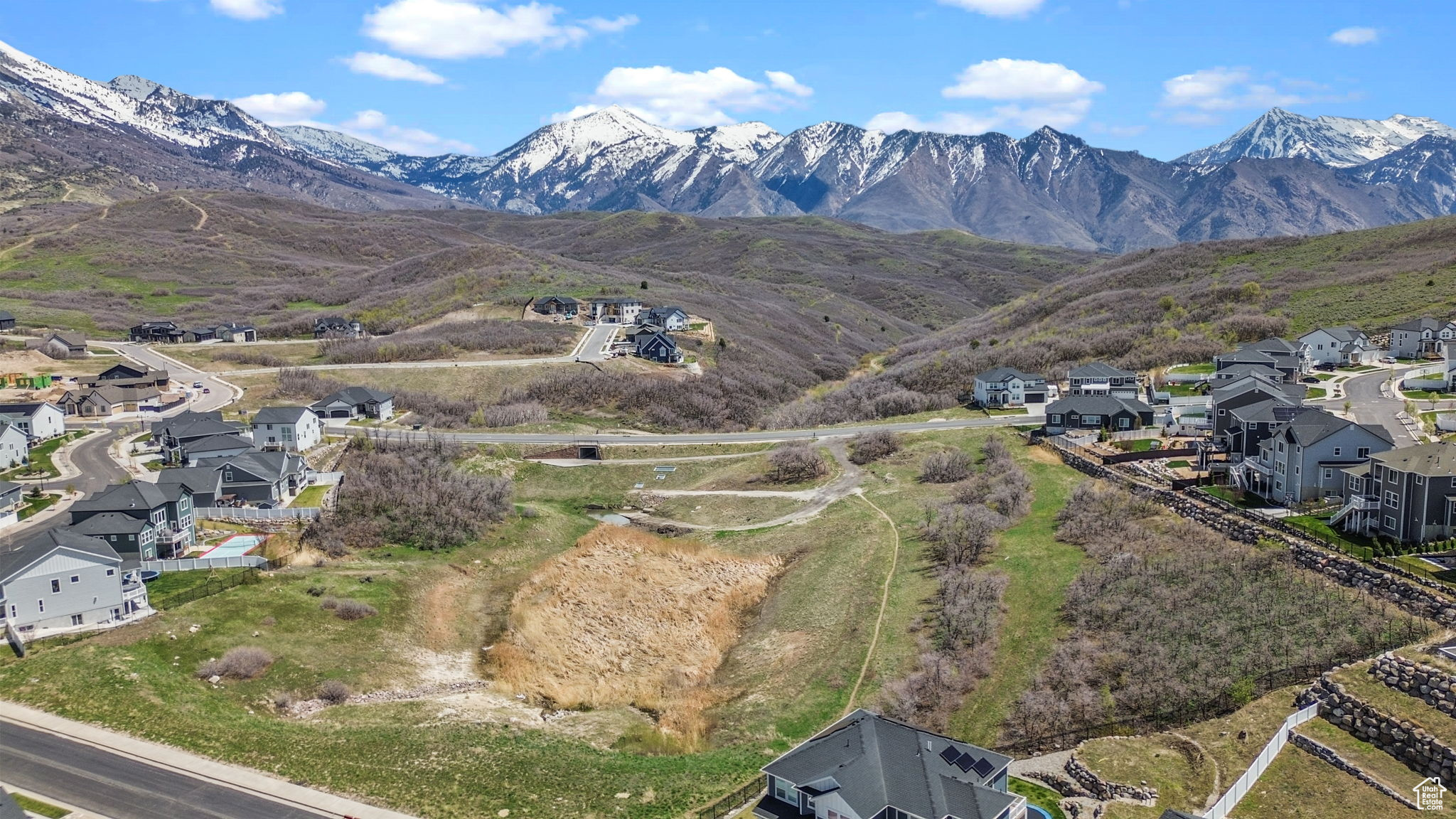 HIDDEN CANYON ESTATE - Residential