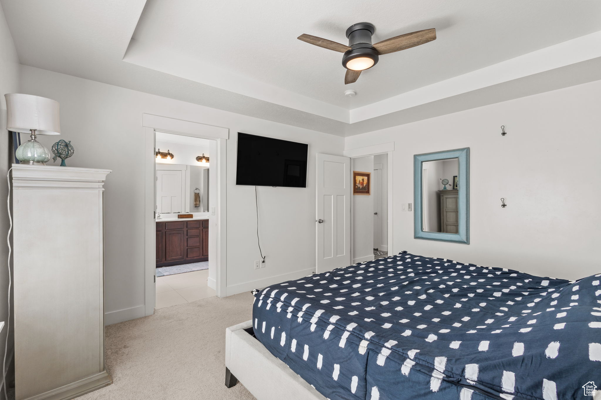 HIDDEN CANYON ESTATE - Residential