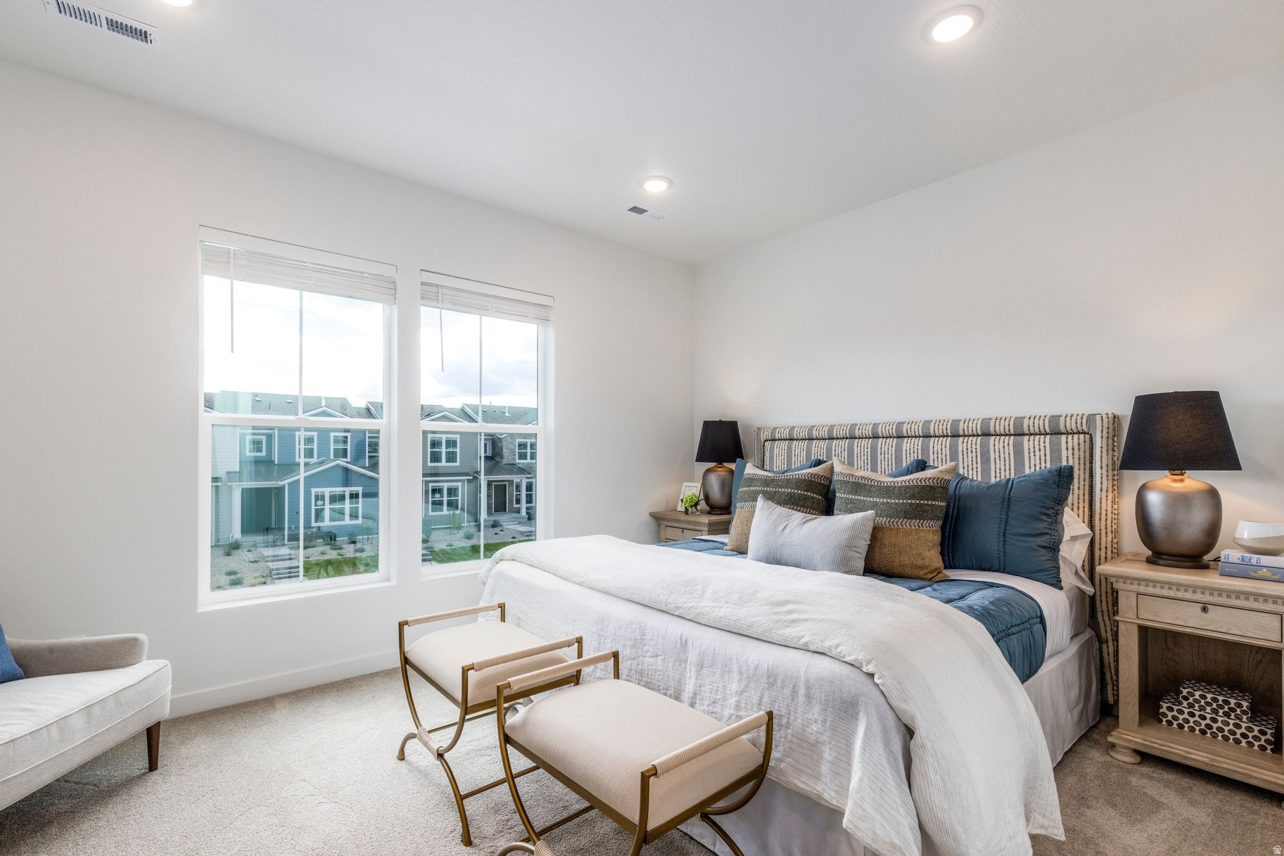 FRANCIS COMMONS - Residential