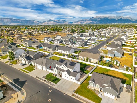Tiny photo for 6076 S 4400 W, Hooper, UT 84315 (MLS # 2170226)