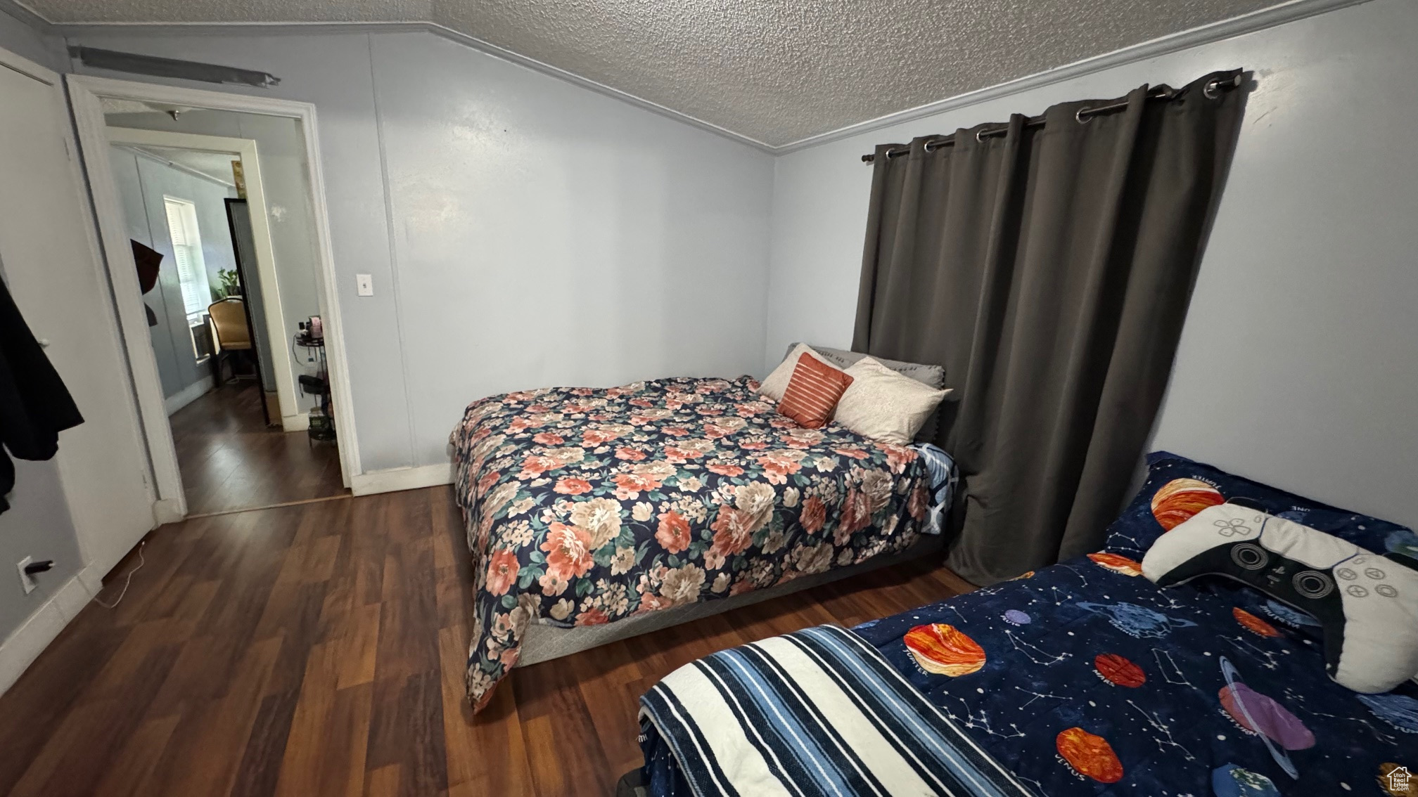 CAMELOT - Residential