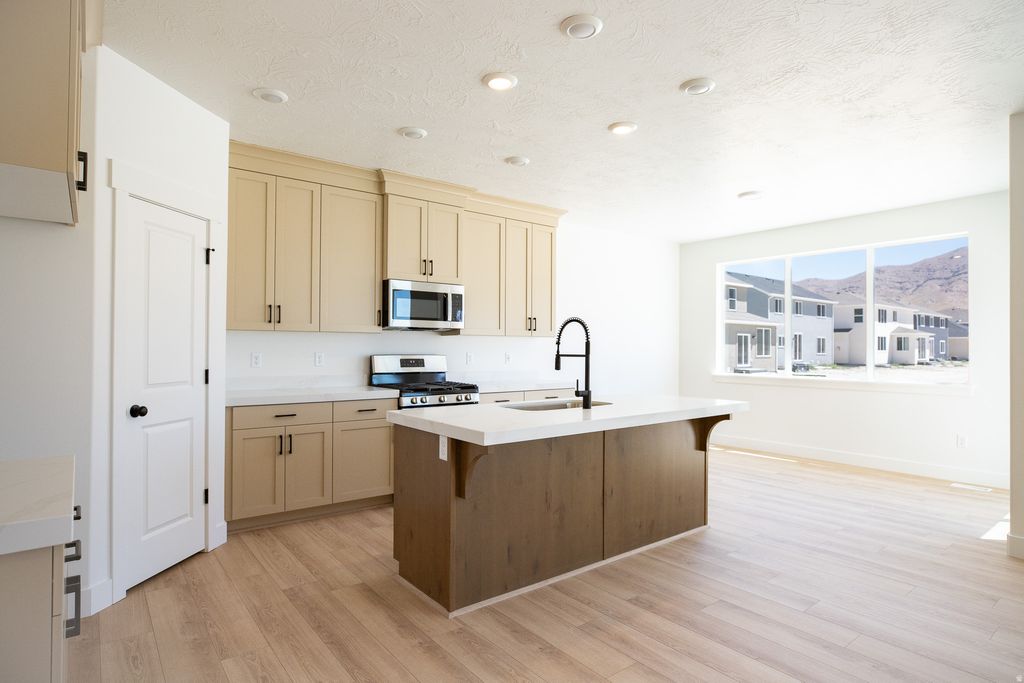 Photo of 2940 N CHOKECHERRY DRIVE LOT DR #7050, Eagle Mountain, UT 84005 (MLS # 2170964)