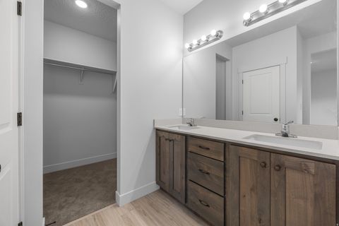 Tiny photo for 1640 S SAGEBERRY DR #SH336, Santaquin, UT 84655 (MLS # 2131754)