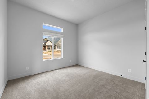 Tiny photo for 1640 S SAGEBERRY DR #SH336, Santaquin, UT 84655 (MLS # 2131754)