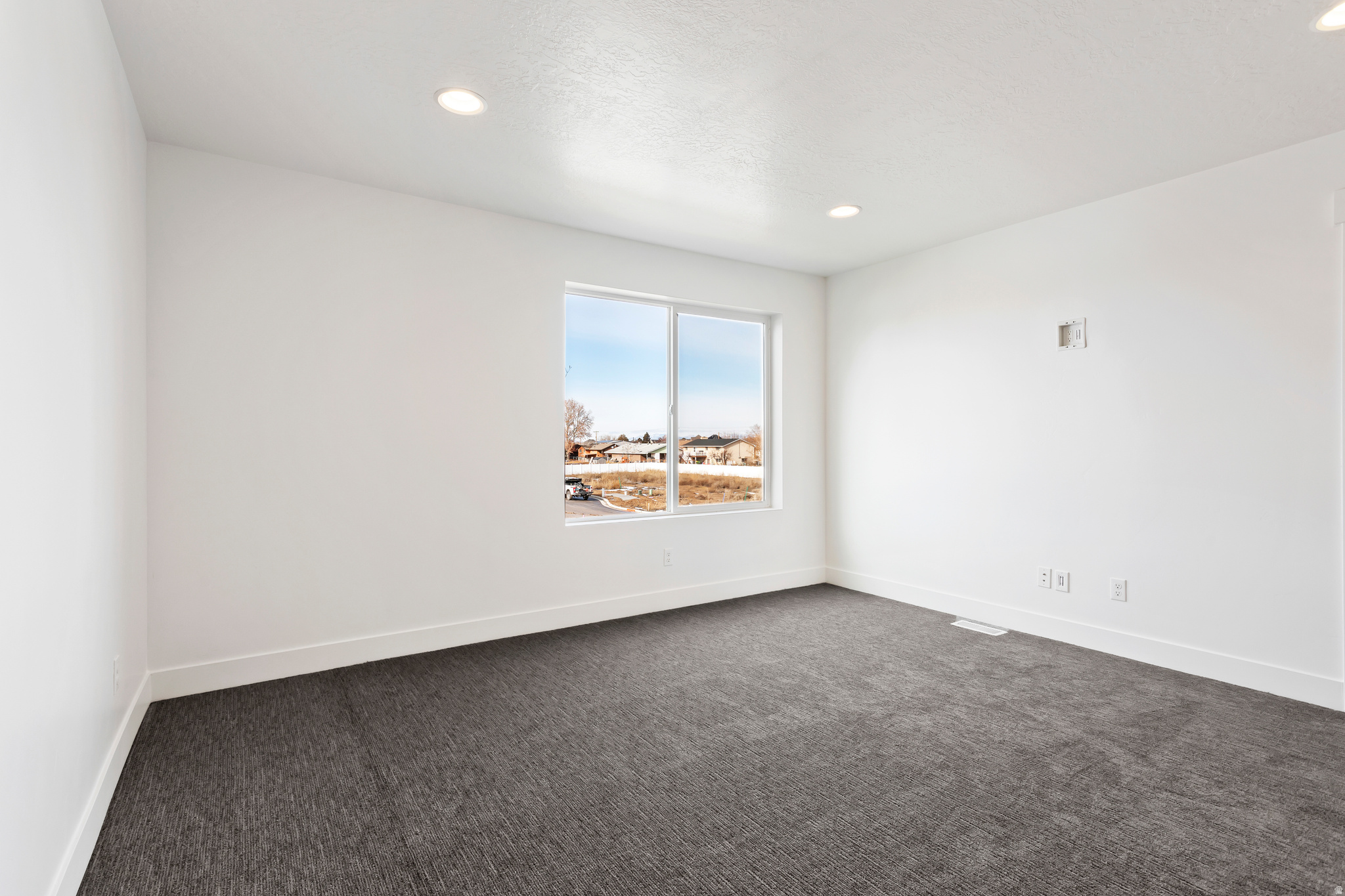 RC'S PARKWEST - Residential