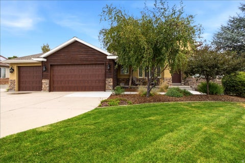 Homes For Sale - 5343 S Morning Oaks Dr<br/> Salt Lake County, Salt Lake City, UT 84123
