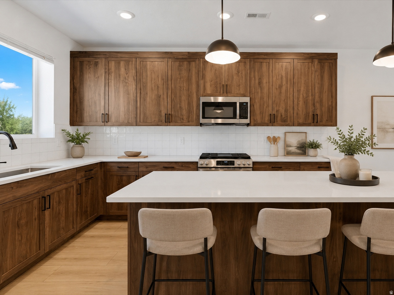 COTTONWOOD CREEK TOWNHOMES - Residential