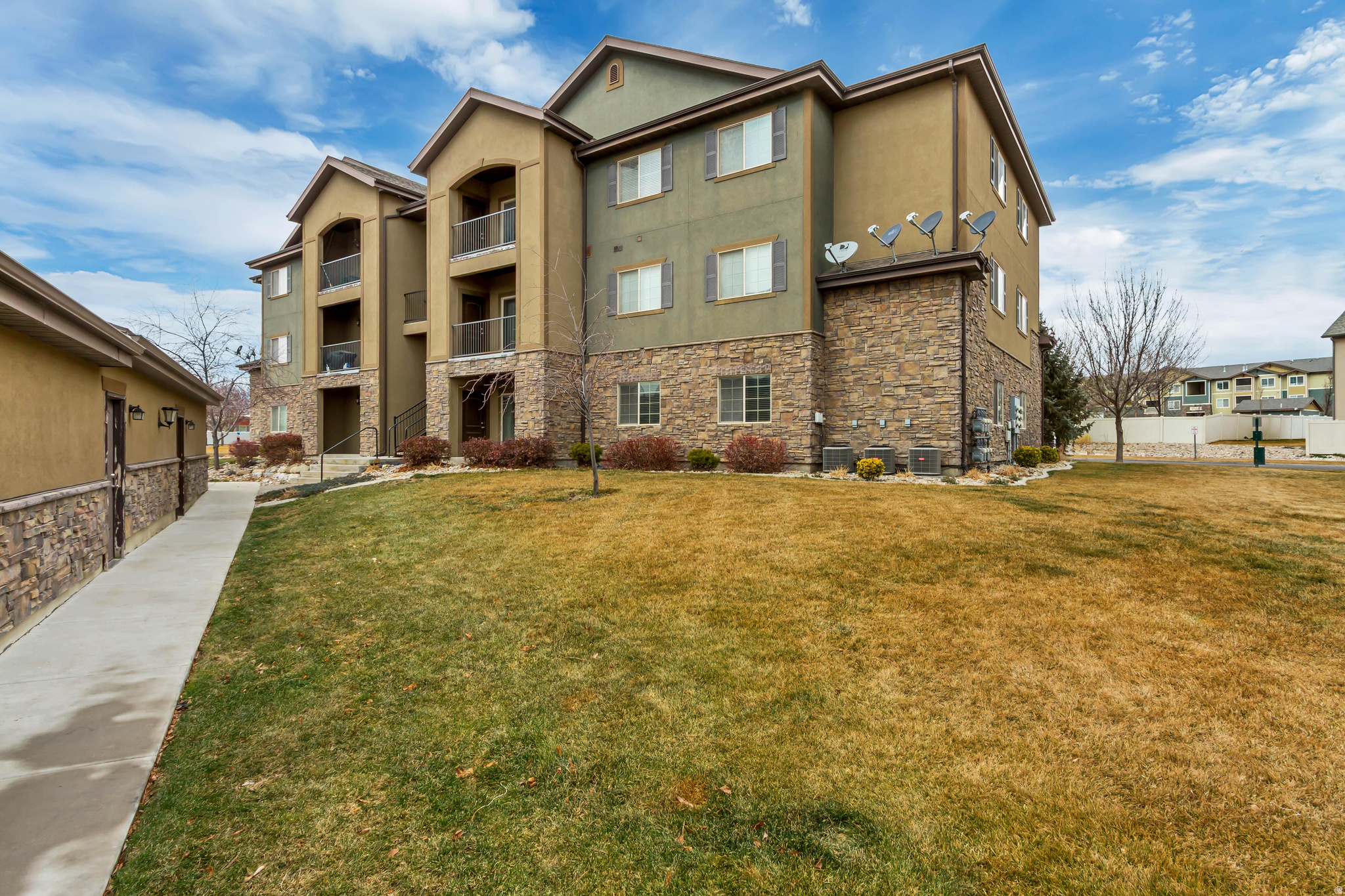 JORDAN RIDGE - Residential