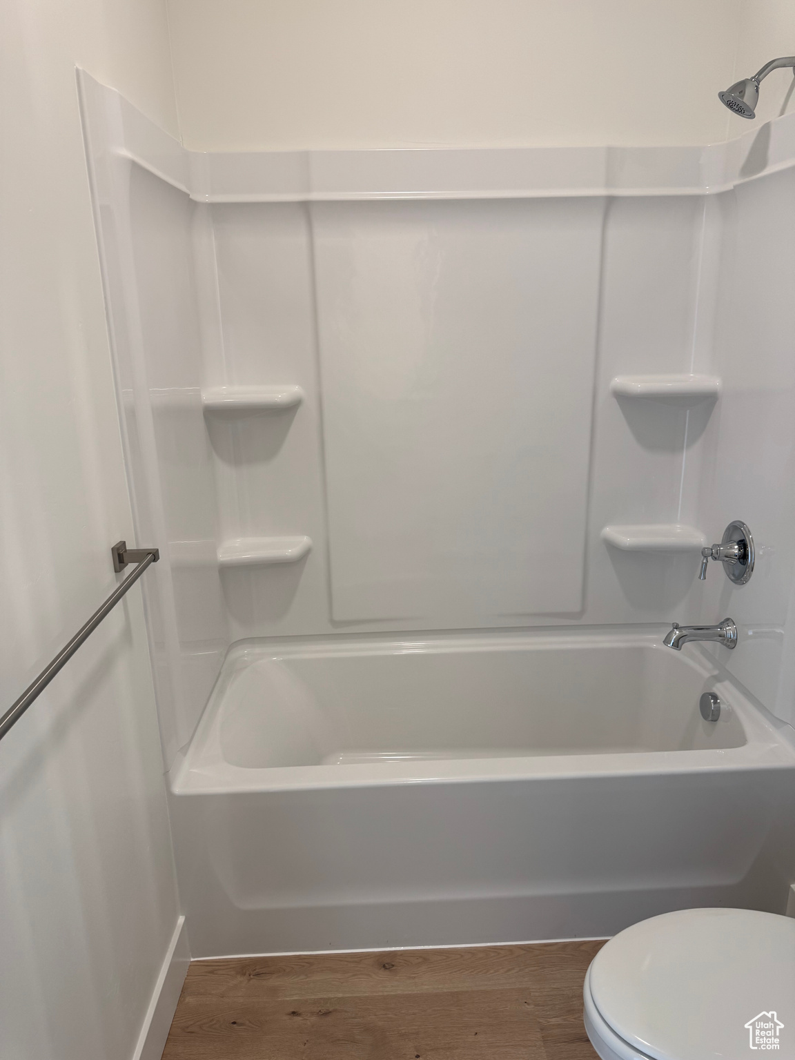 1600 PARK AVE - Residential