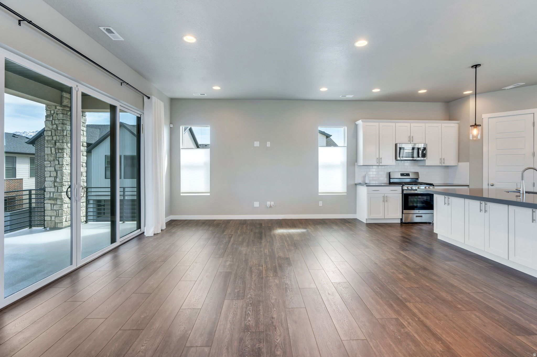 HOLBROOK FARMS - Residential