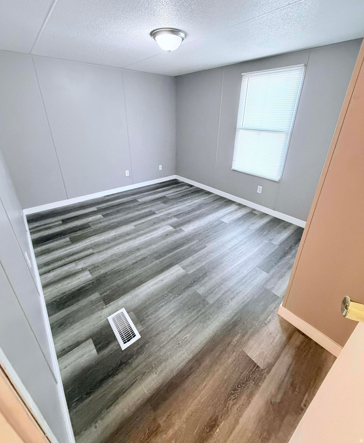 WESTCREST MOBILE - Residential