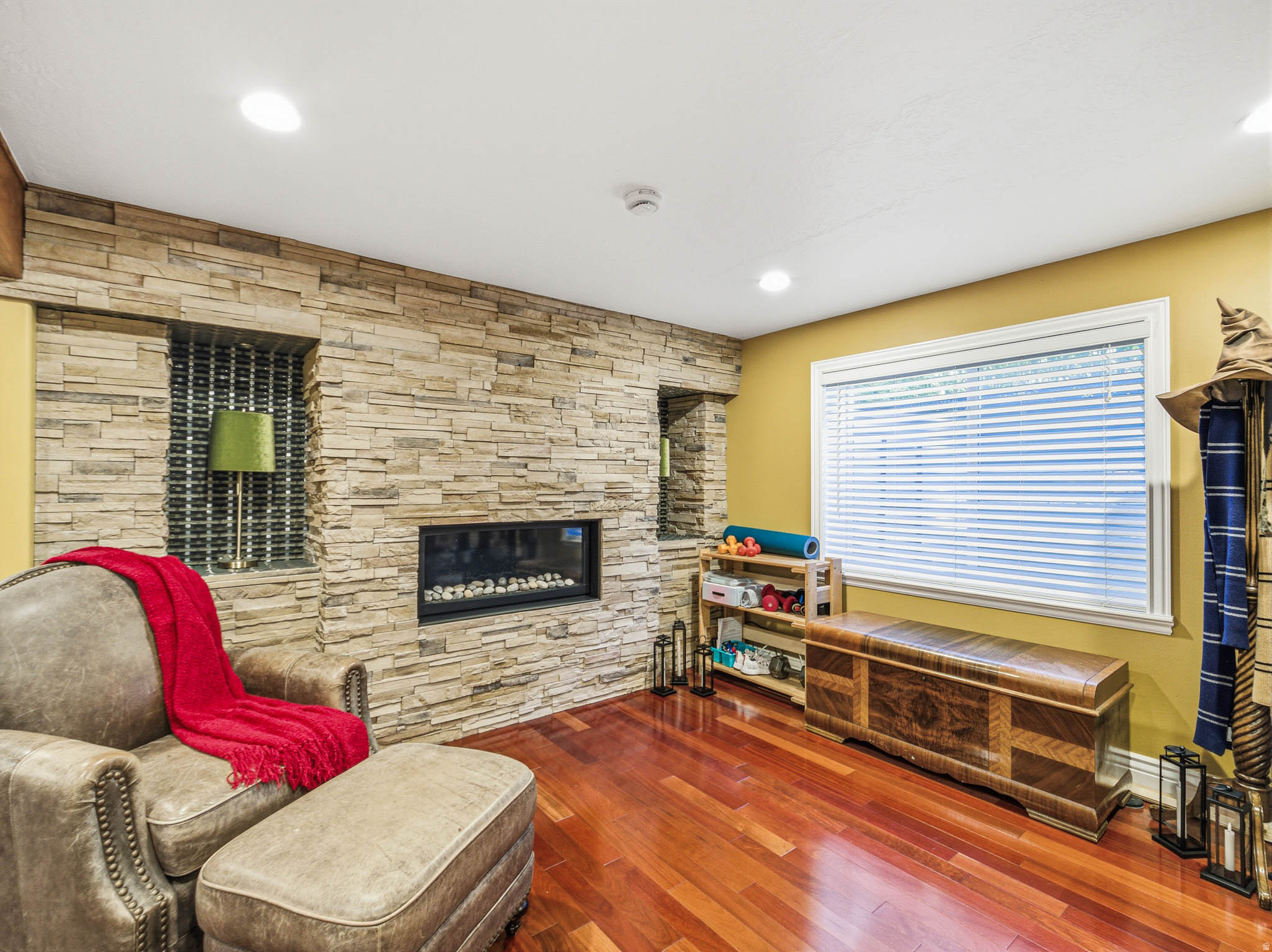 SILVER LEAF - Residential