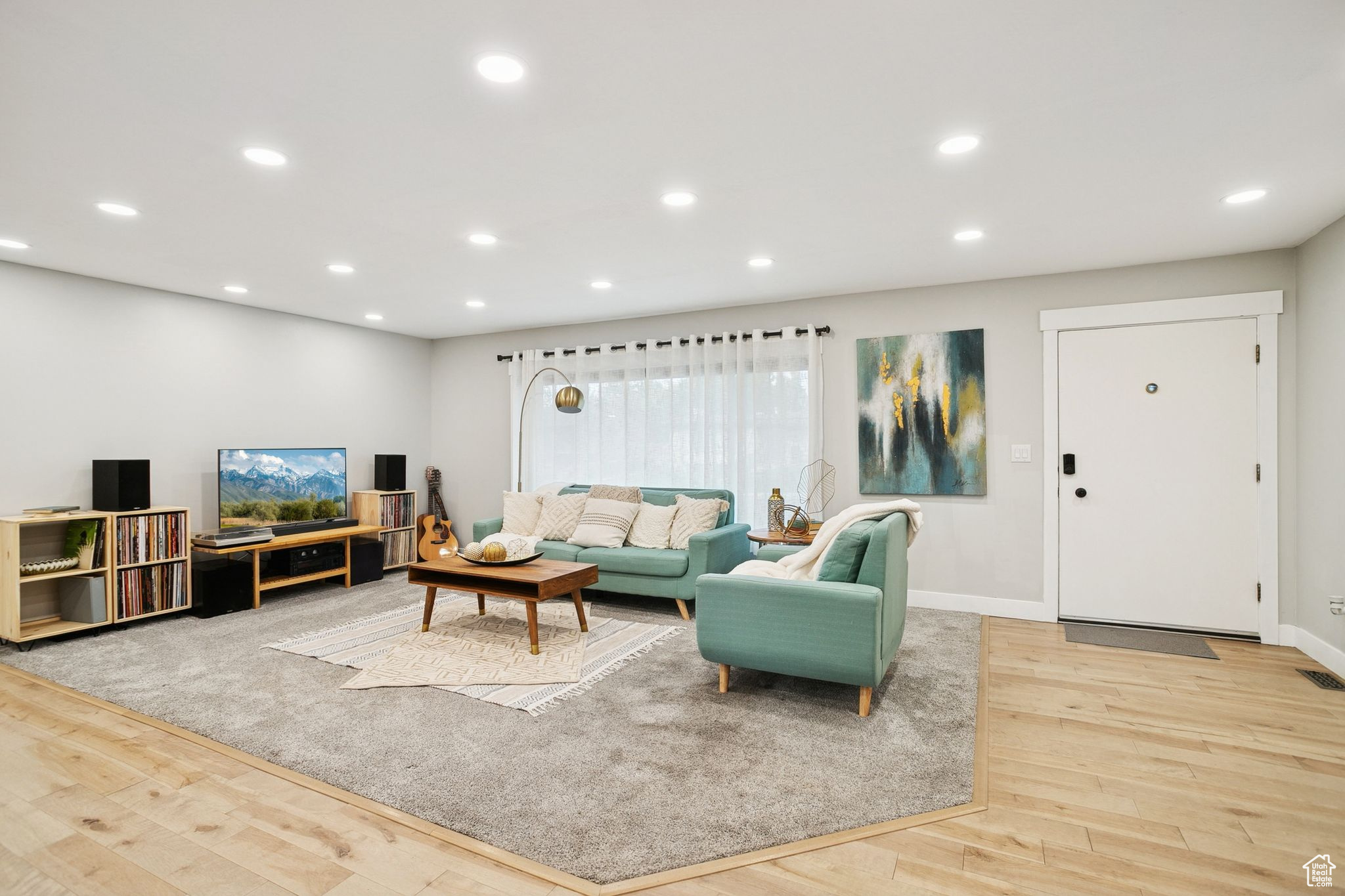 SUNSET VISTA - Residential