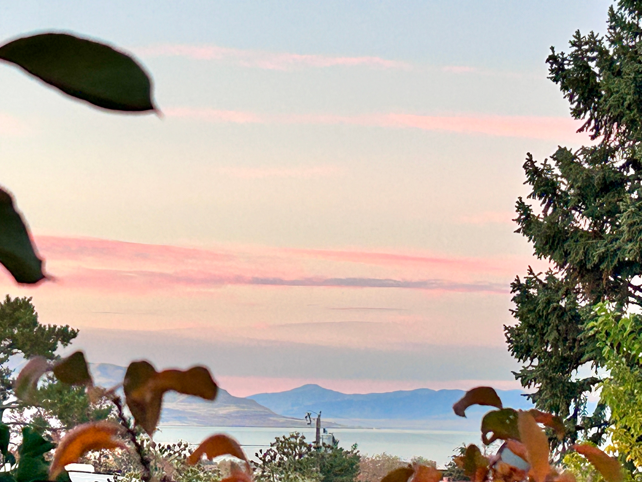 SUNSET VISTA - Residential