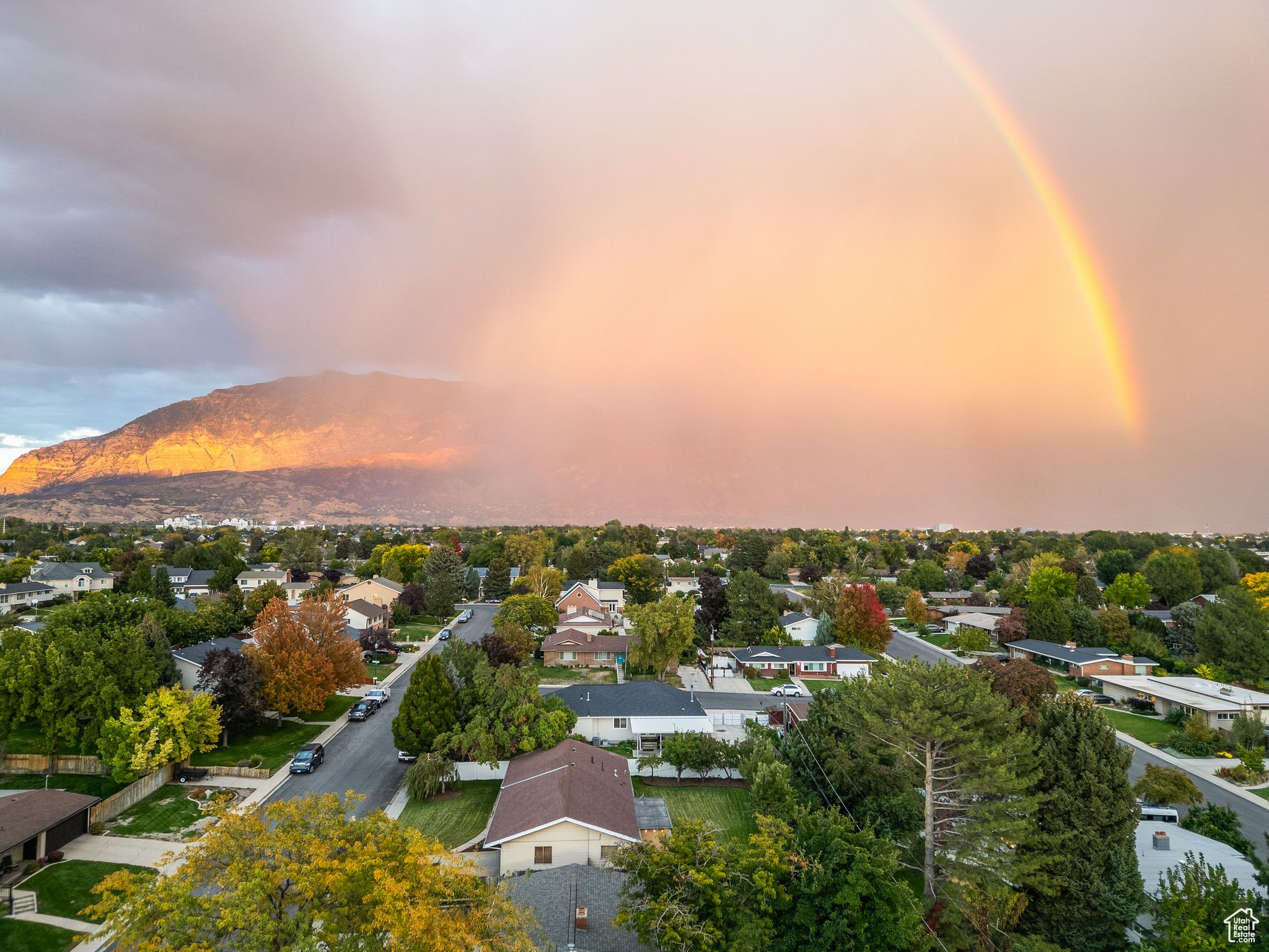 SUNSET VISTA - Residential