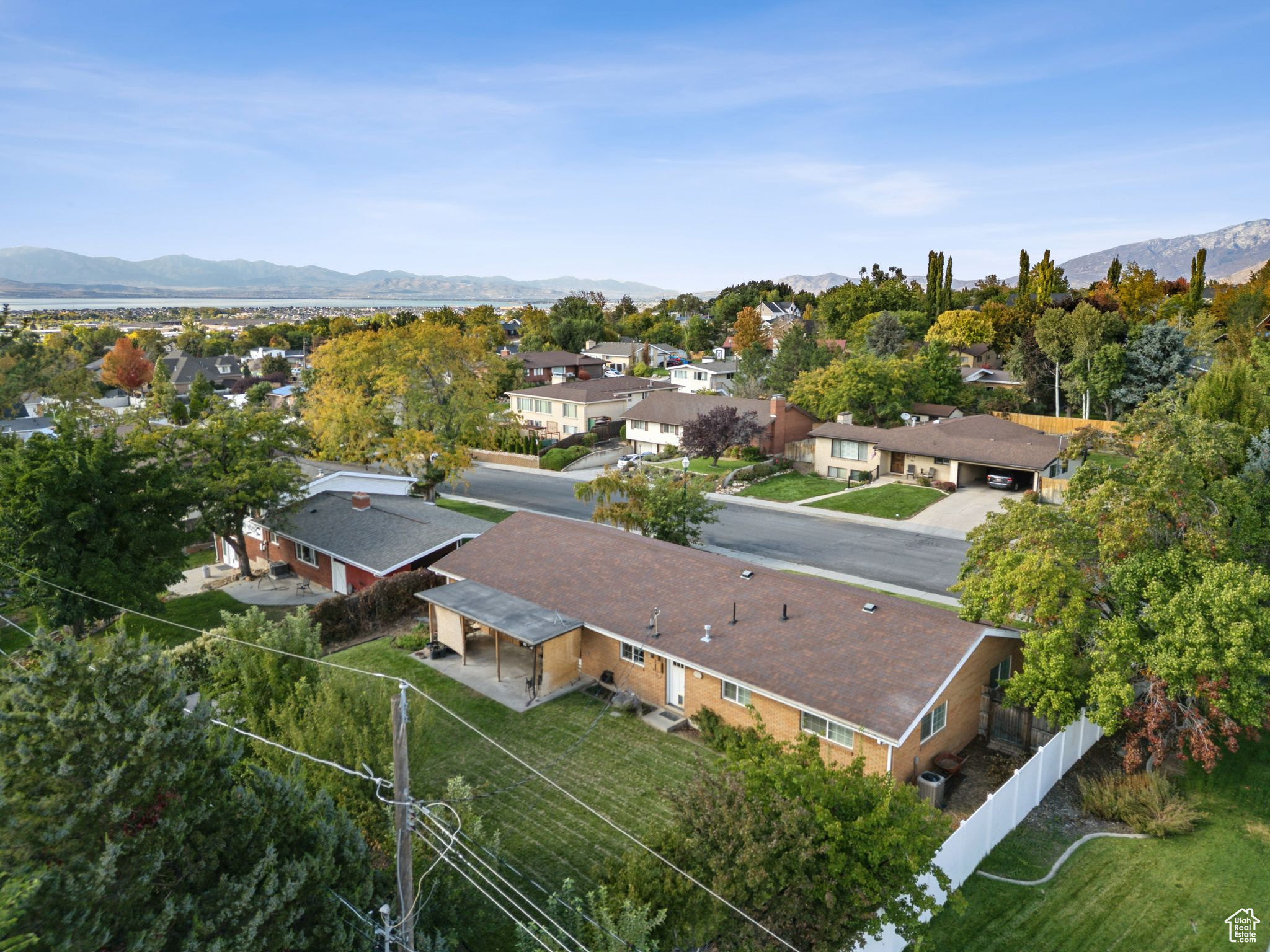 SUNSET VISTA - Residential