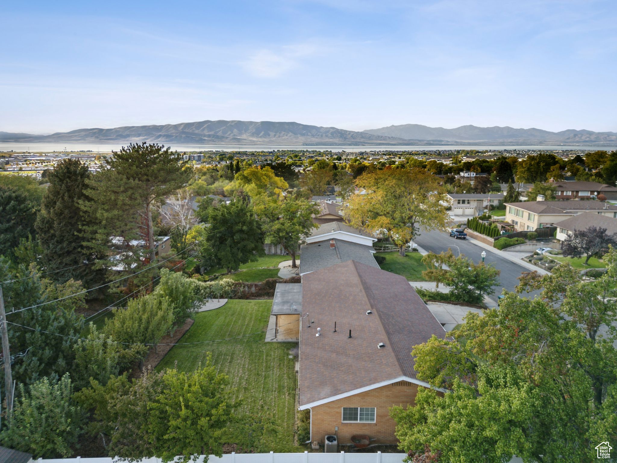 SUNSET VISTA - Residential