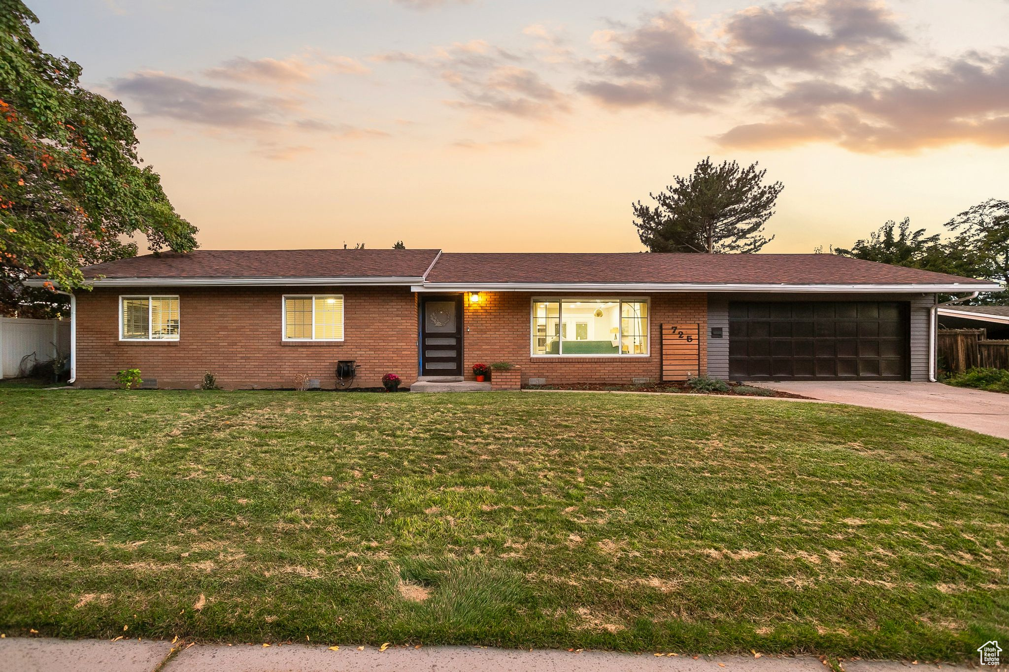 SUNSET VISTA - Residential