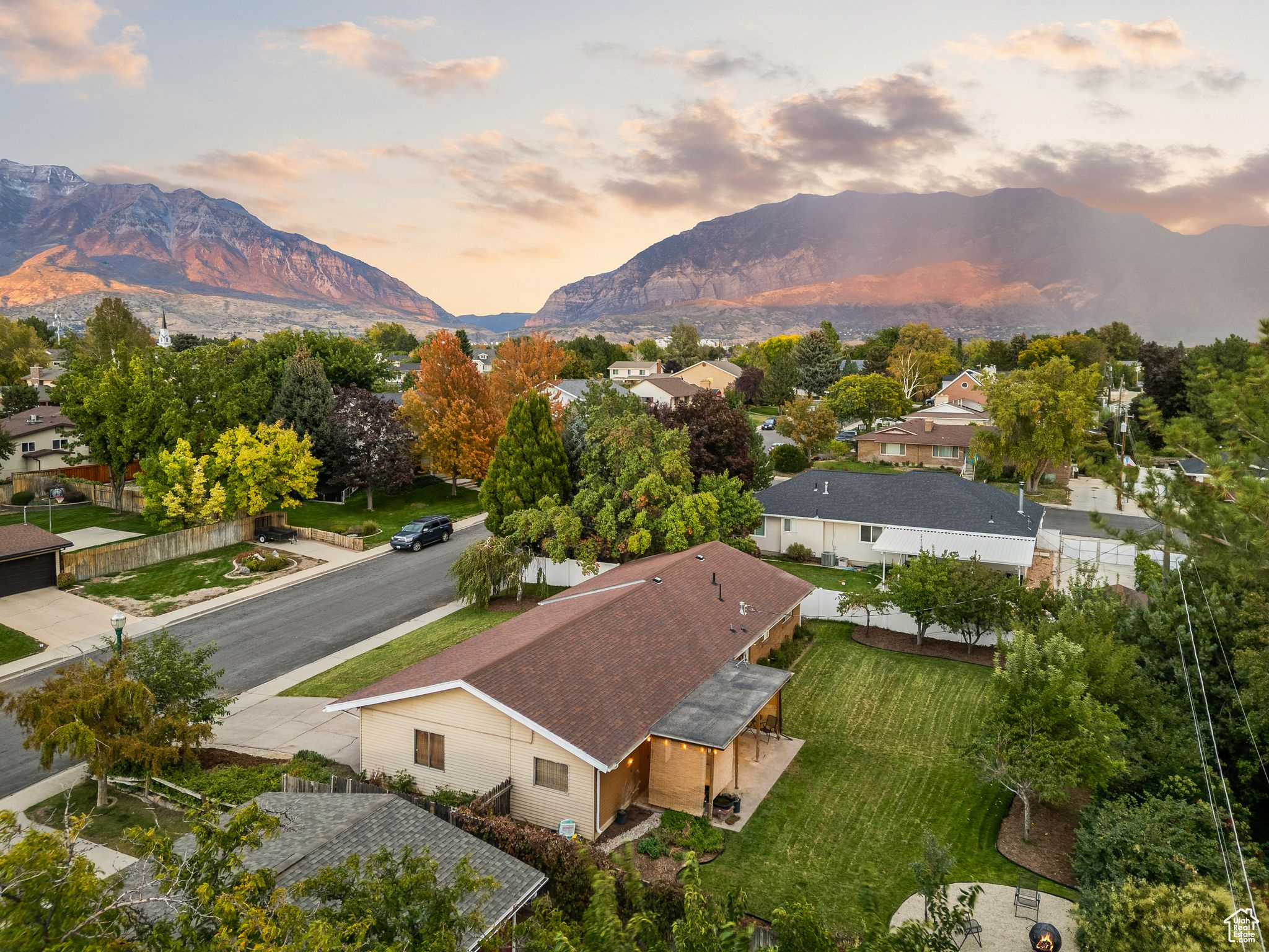 SUNSET VISTA - Residential