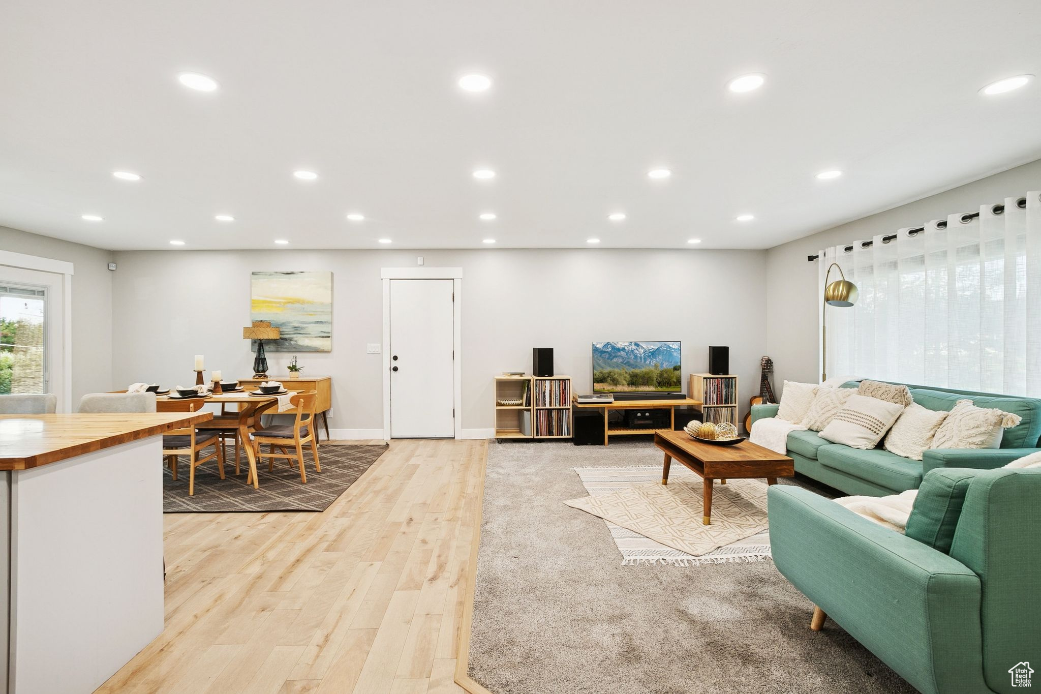 SUNSET VISTA - Residential