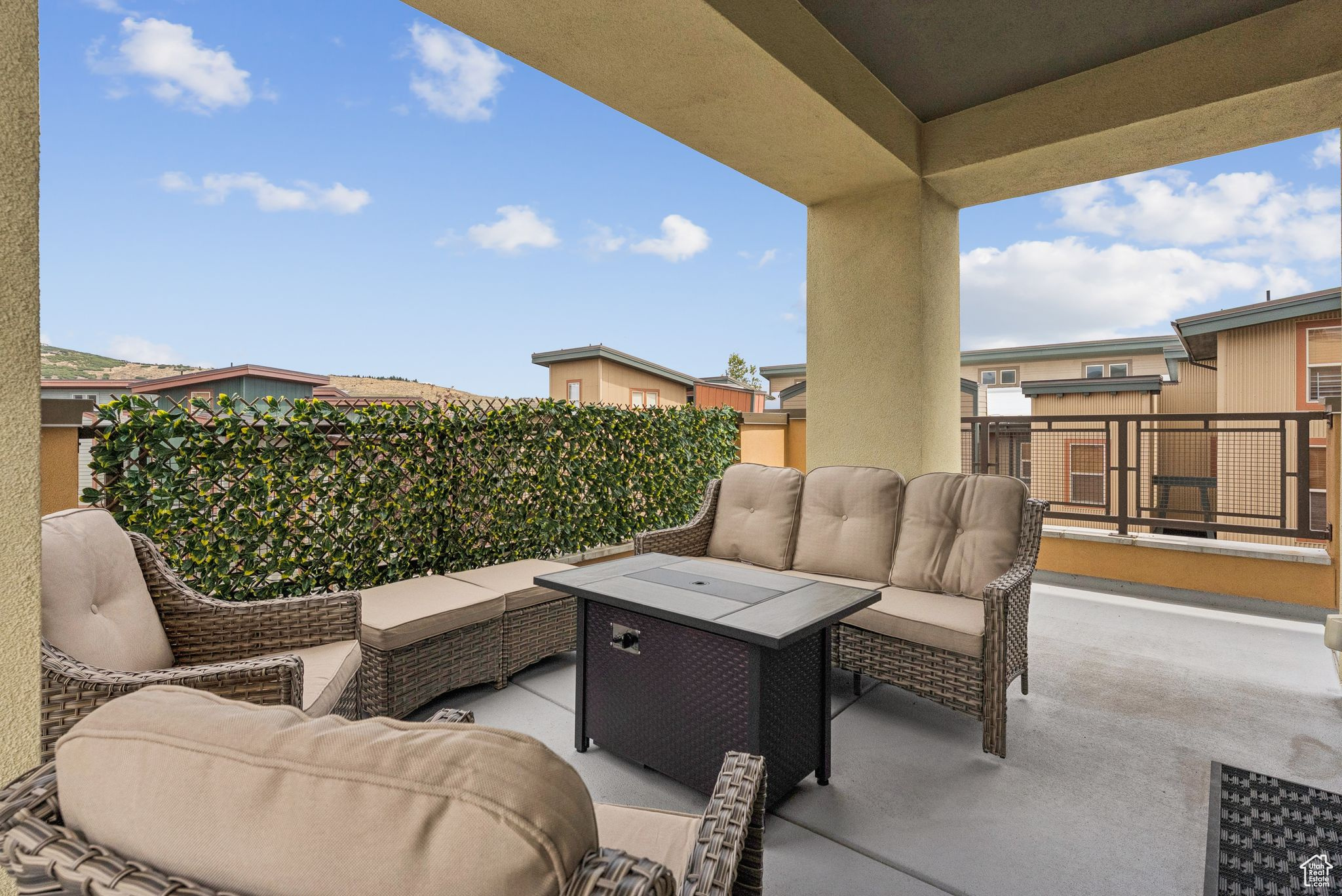 NEWPARK TERRACE AMENDED CONDOMINIUM - Residential