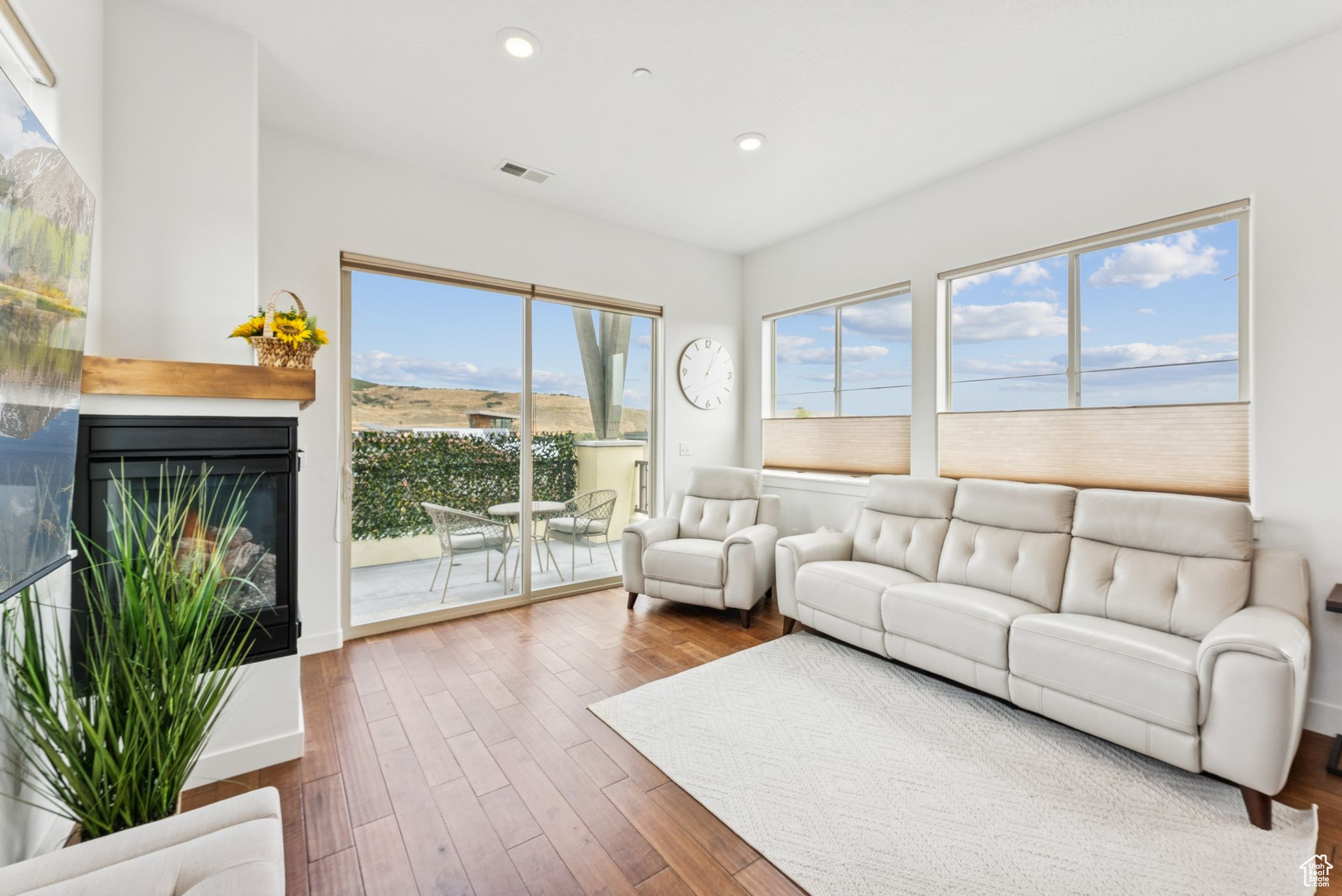 NEWPARK TERRACE AMENDED CONDOMINIUM - Residential