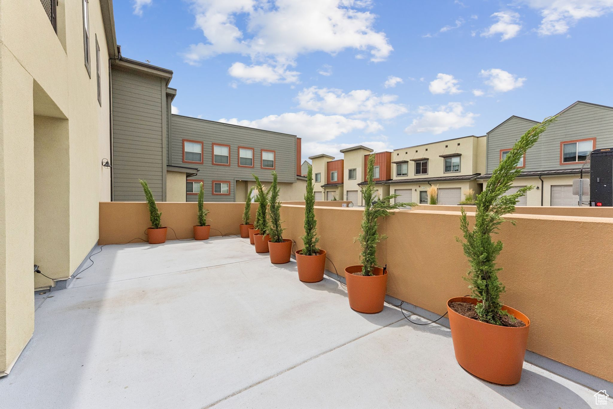 NEWPARK TERRACE AMENDED CONDOMINIUM - Residential