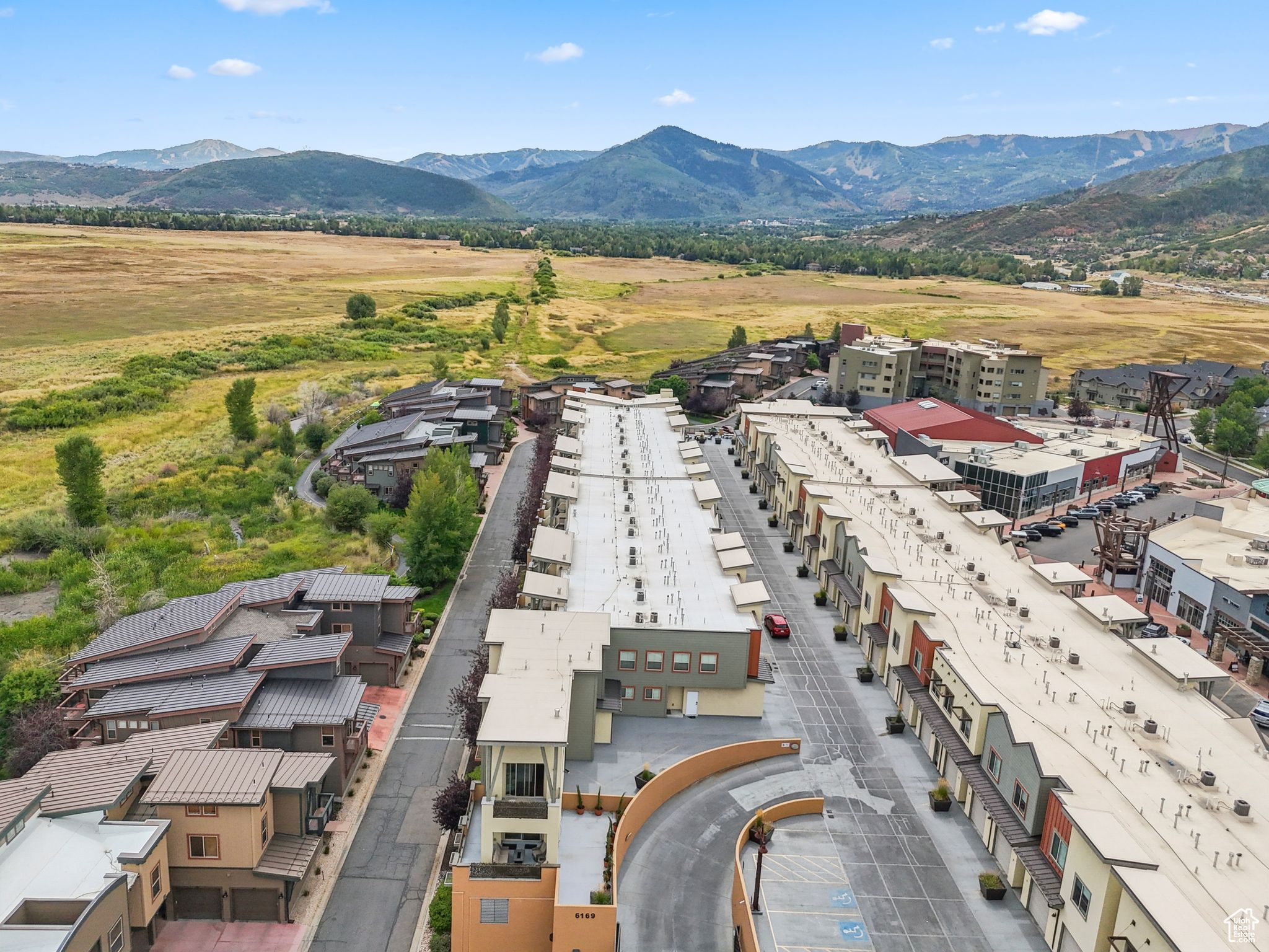 NEWPARK TERRACE AMENDED CONDOMINIUM - Residential