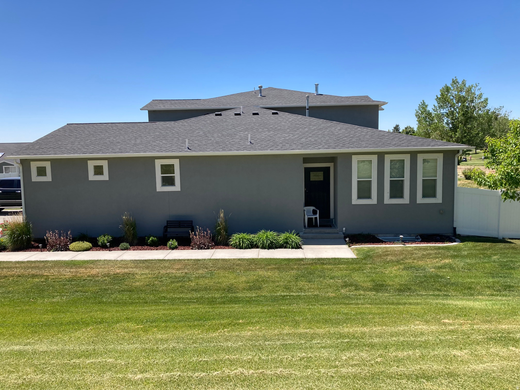 EAGLE CREST - Residential