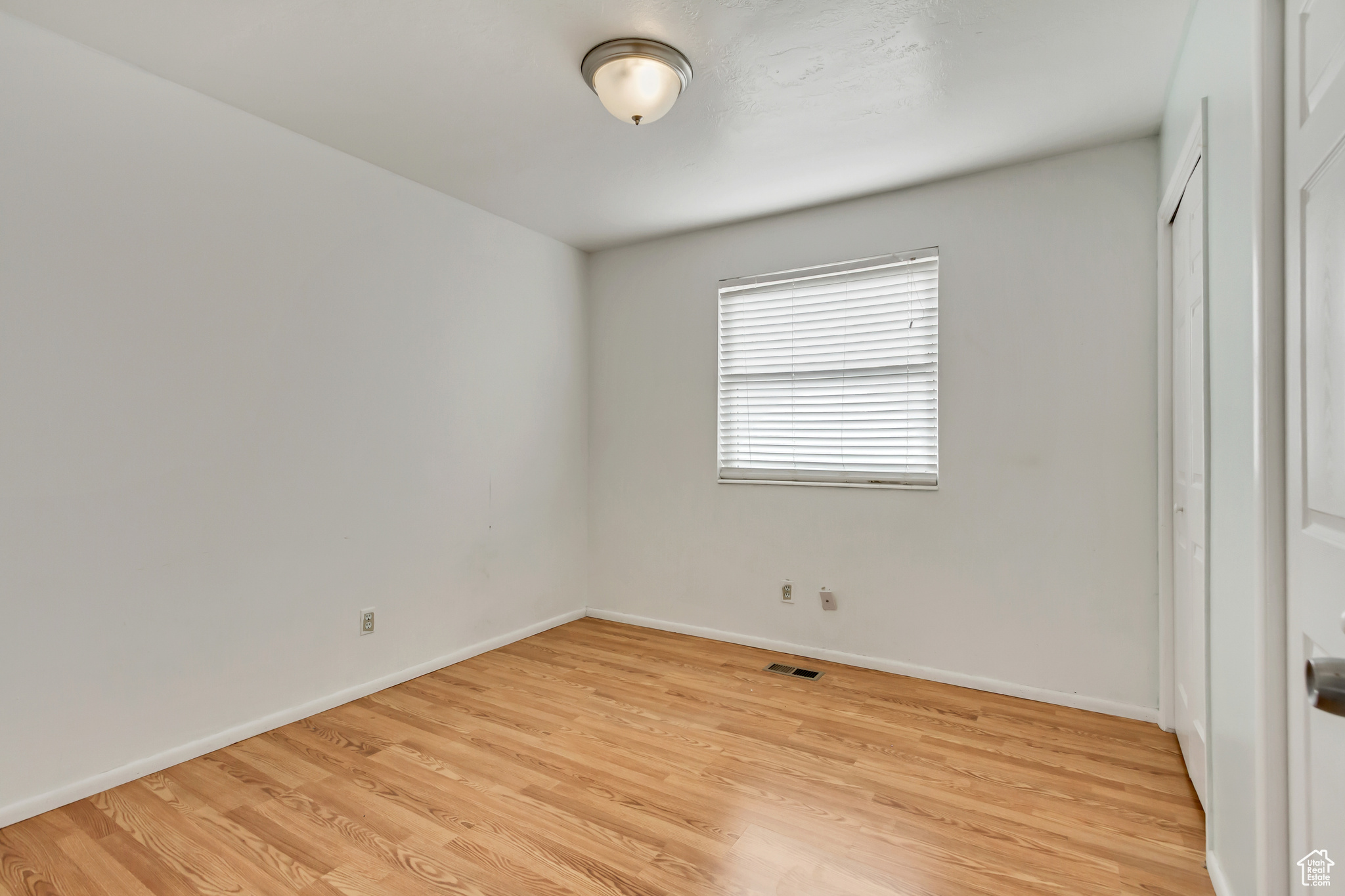 3916 S Hawkeye Dr, West Valley City, Utah image 17