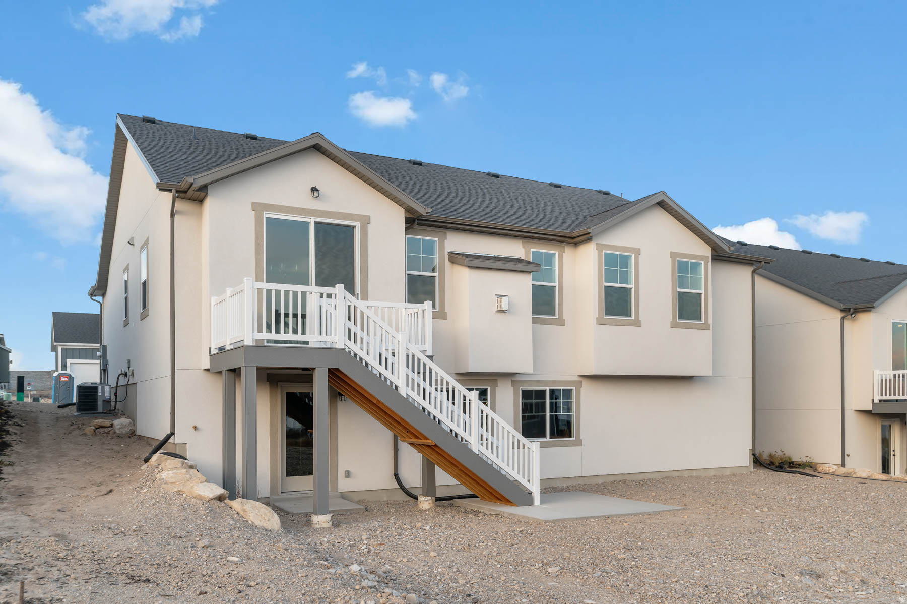 HIDDEN OAKS COLLECTION 616 - Residential