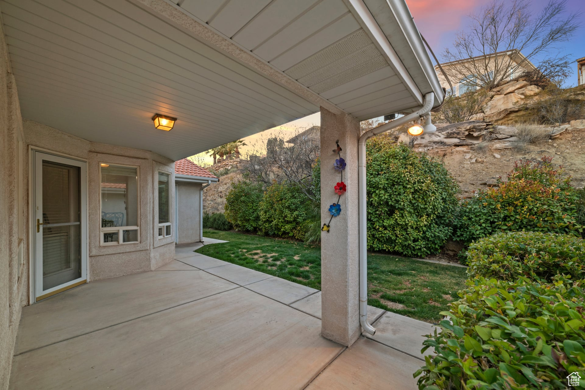 PAR 5 AT BLOOMINGTON HILLS - Residential