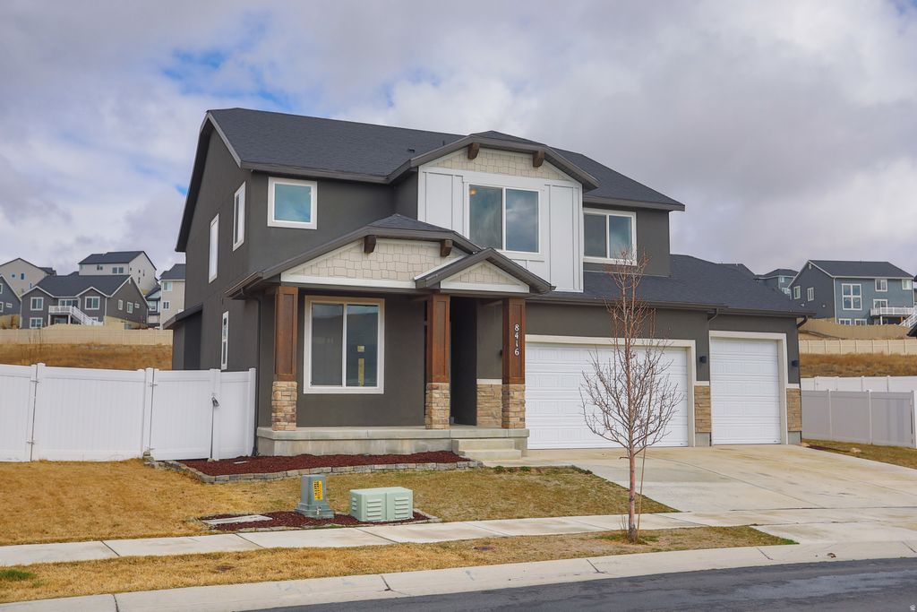 Photo of 8416 N SUN CREST DR, Eagle Mountain, UT 84005 (MLS # 2141476)