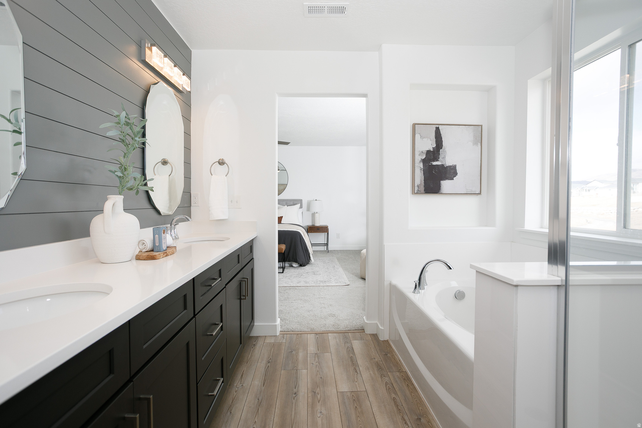 PORTERS CROSSING - Residential