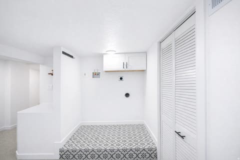 Tiny photo for 868 E 500 S, Salt Lake City, UT 84102 (MLS # 2169595)