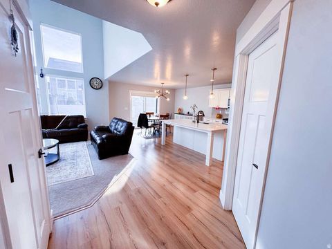 Tiny photo for 977 W BRENNAN ST, Bluffdale, UT 84065 (MLS # 2127225)