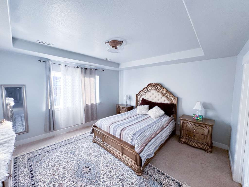 INDEPENDENCE VILLAGE - Residential