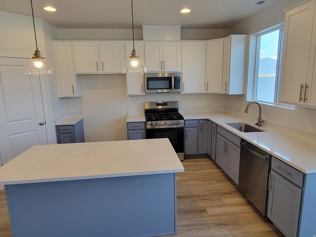 Photo of 1552 N 1130 St W #166, Salem, UT 84653 (MLS # 2135746)