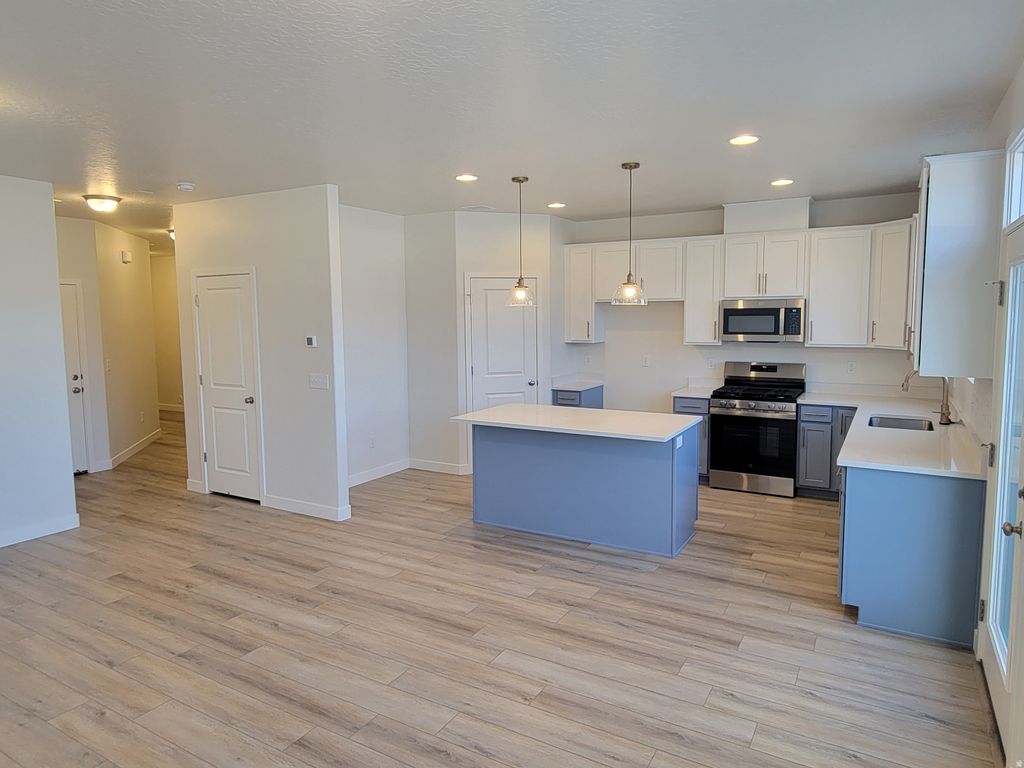 Photo of 1552 N 1130 St W #166, Salem, UT 84653 (MLS # 2135746)