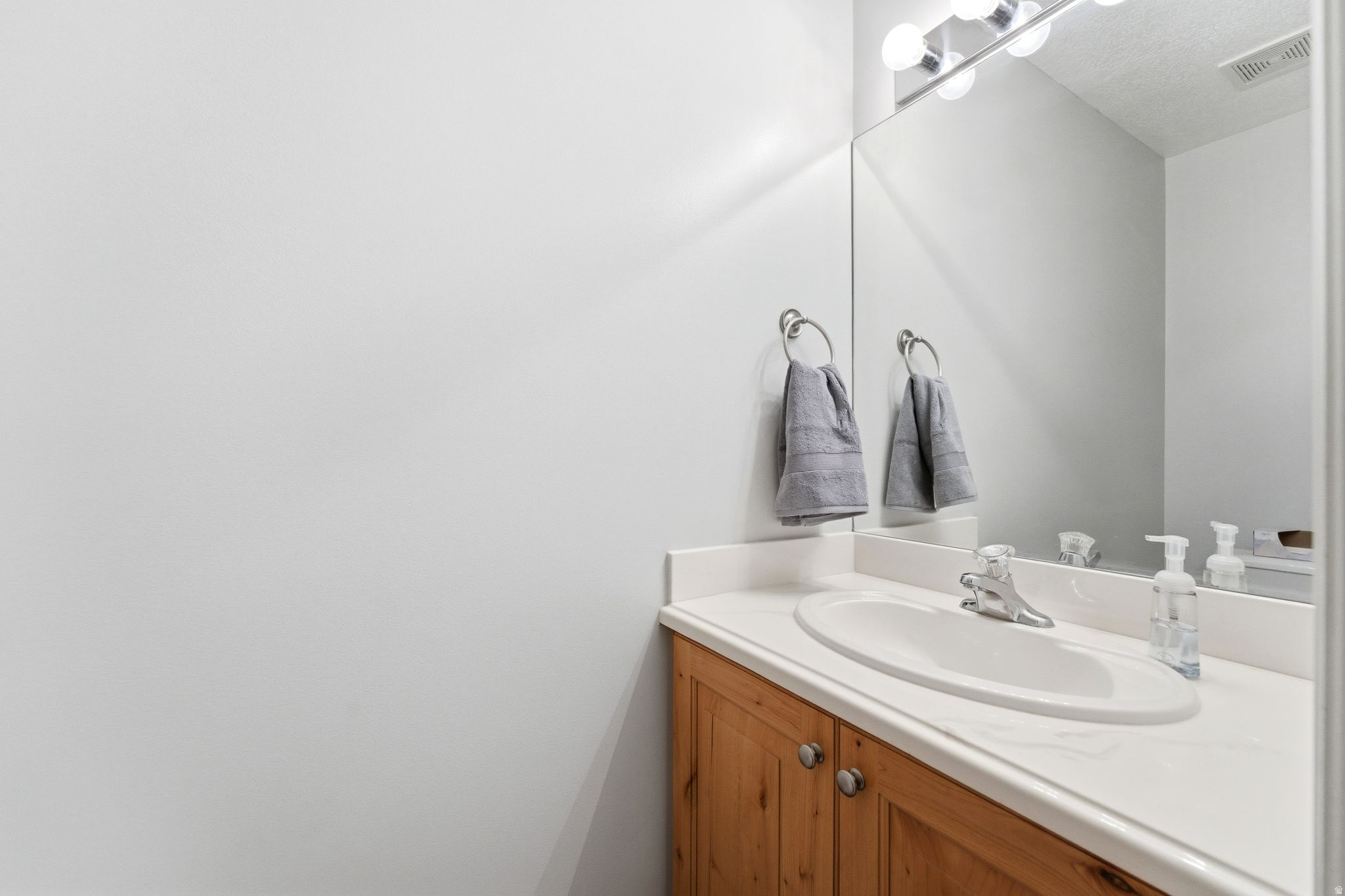 STACY MEADOWS - Residential