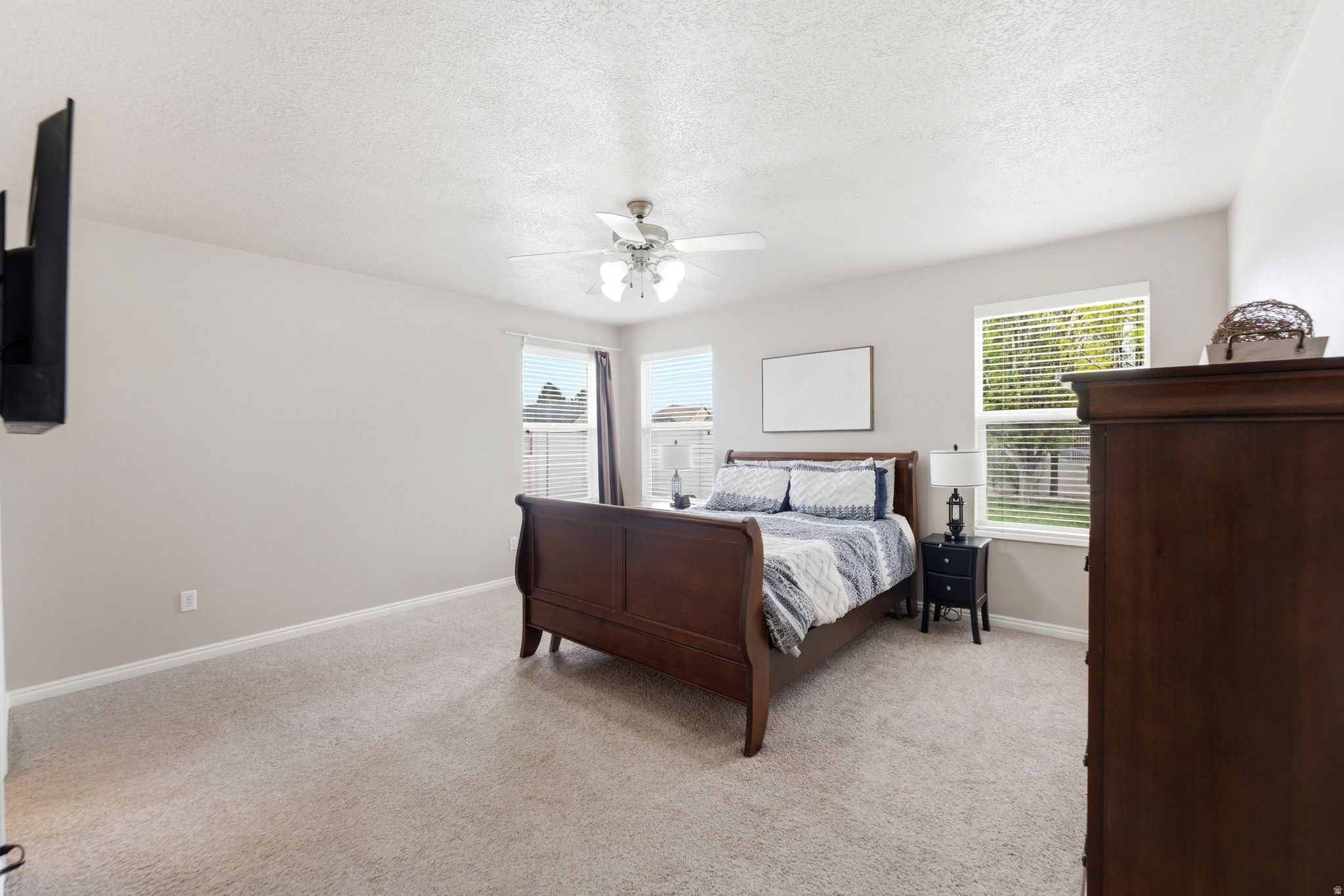 STACY MEADOWS - Residential