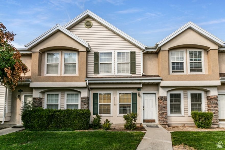 Great location in the heart of Draper! 2 bedrooms each with a private bath! New carpet & paint throughout! Washer, Dryer, & Fridge stay!! Newer a/c unit! Fenced backyard patio with shed!  Well maintained and definitely a must see!!