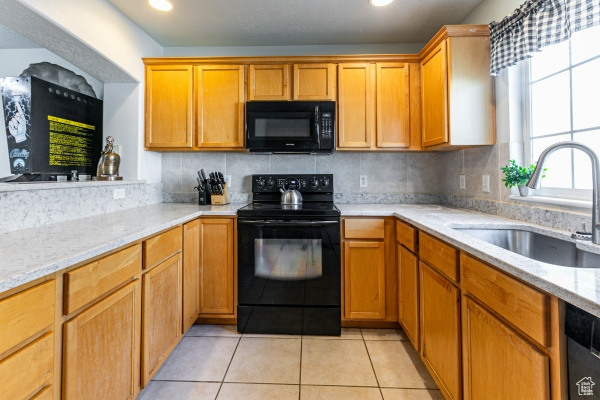 SOUTH WILLOW - Residential