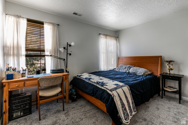 SOUTH WILLOW - Residential