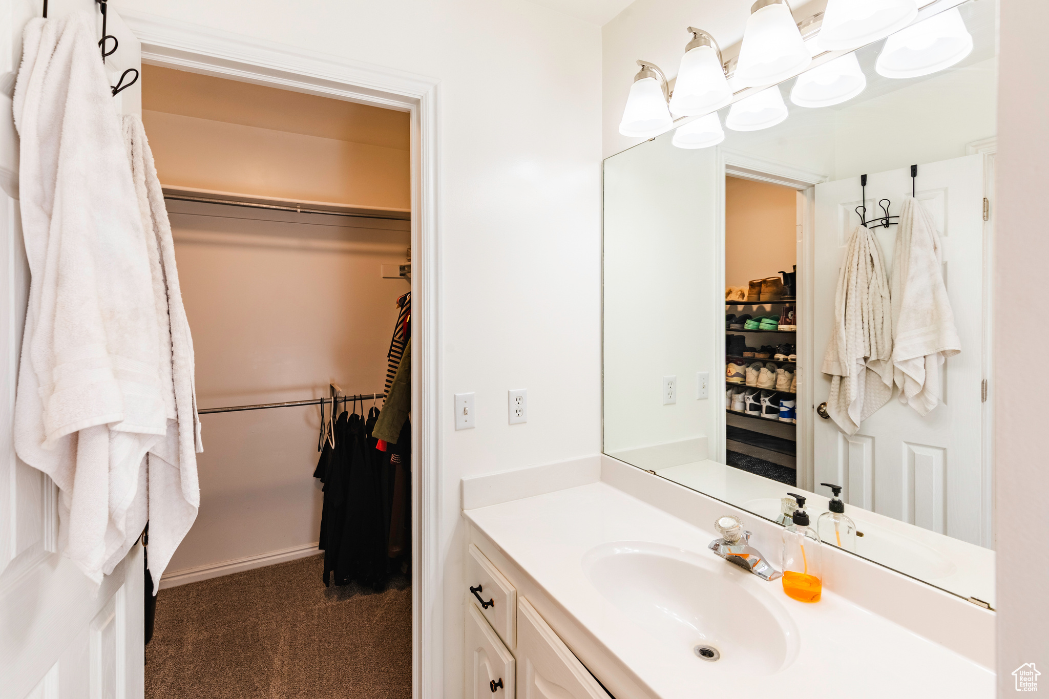 THE FOOTHILLS - Residential